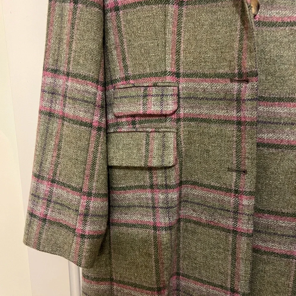 House of Bruar (Scottish) Plaid 100% Wool Lining Tweed Coat - Green w Pink/Lilac - Picture 6 of 7